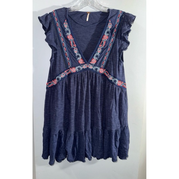 Free People Tops - Free people blue embroidered v neck ruffle cap sleeve tunic top oversized small